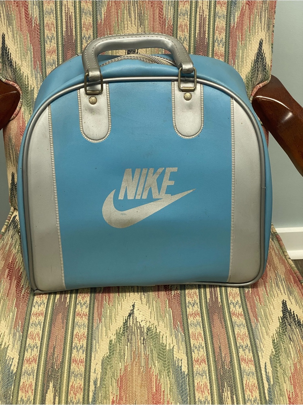 Nike Blue and Silver Bowling Ball Bag